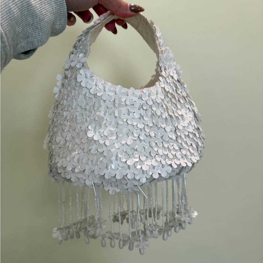 White Floral & Beaded Bag